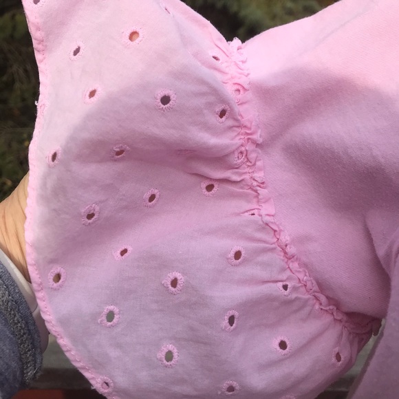 EUC J Crew pink t with unique puffy sleeves. - Picture 3 of 5